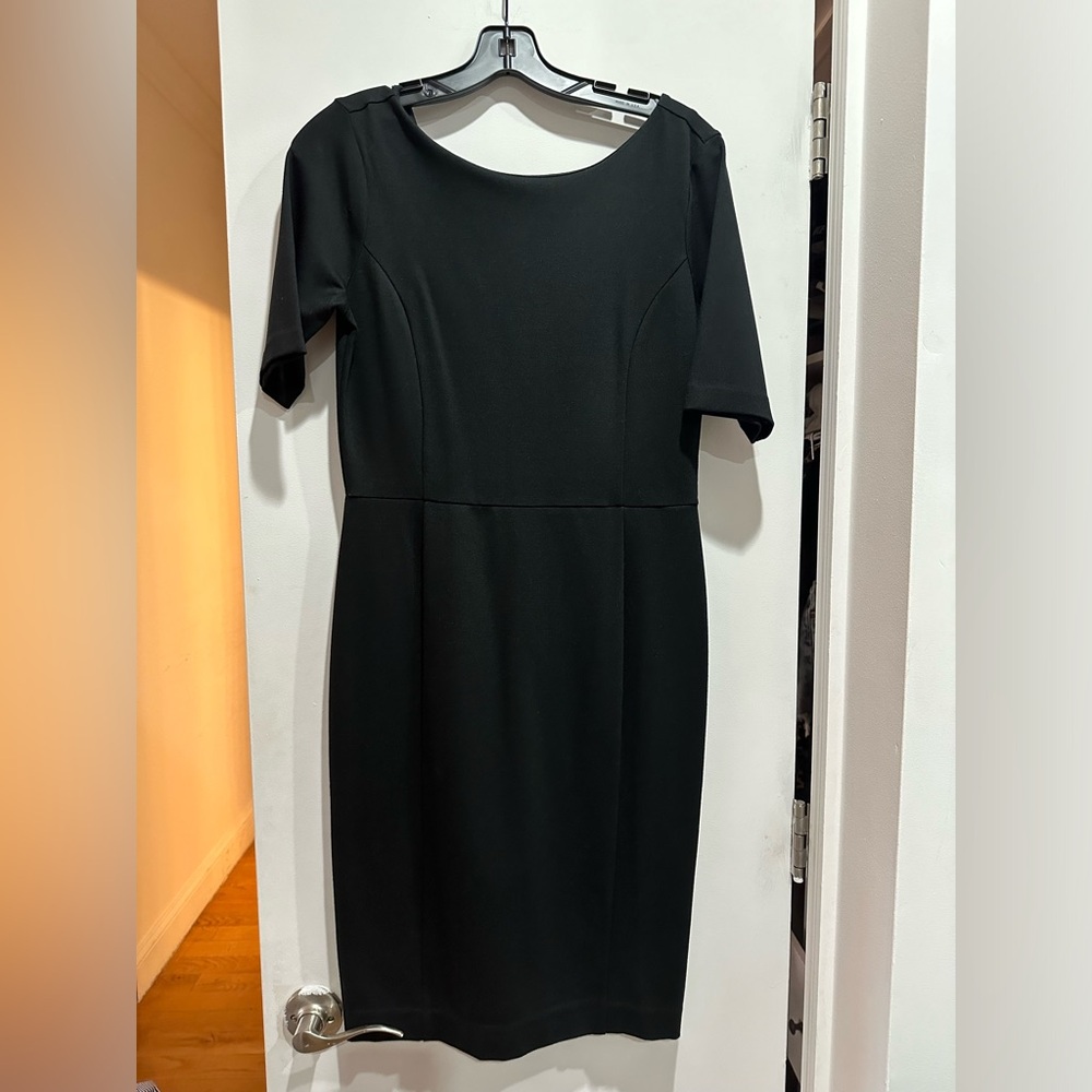 Ann Taylor Shift Dress in Black Size 4